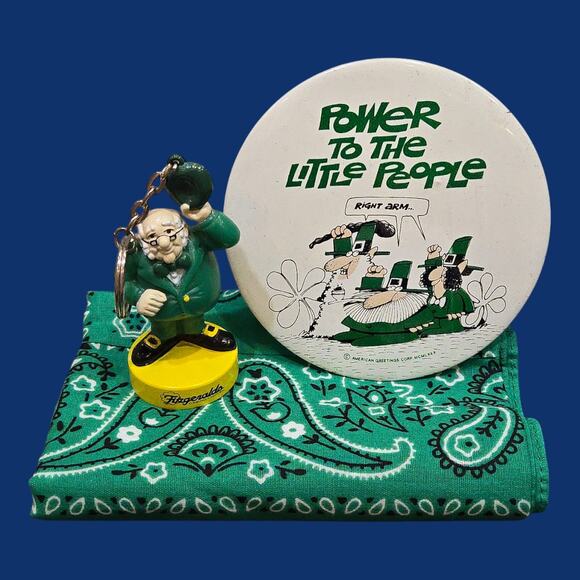 St. Patrick's 1980 Leprechaun Power Button & Vintage Casino Lucky Irish Keychain - Picture 13 of 13